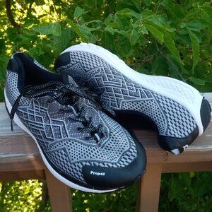 Propet Ortholite sneakers men's sz 9 1/2